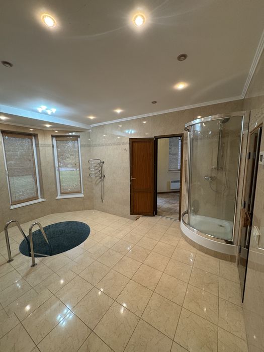 Крытый бассейн! Аренда дом отдыха Киев Сауна, Купель, Бильярд, беседка