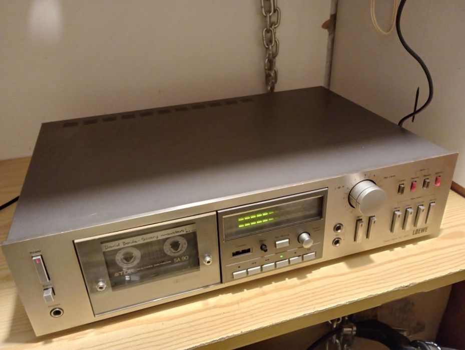 Magnetofon deck Loewe SC 3650 bardzo ładny stan tanio.