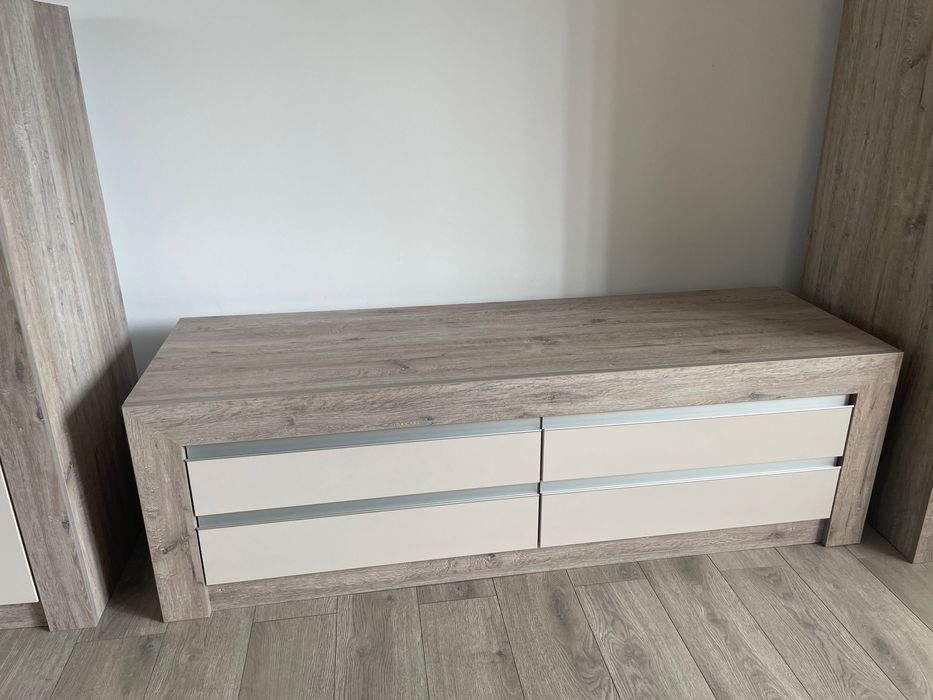 zestaw mebli do pokoju