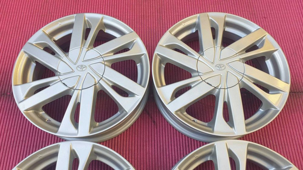 3692-Jantes 15 4x100 Originais Toyota Aygo II, tbm para C1, 107, 108