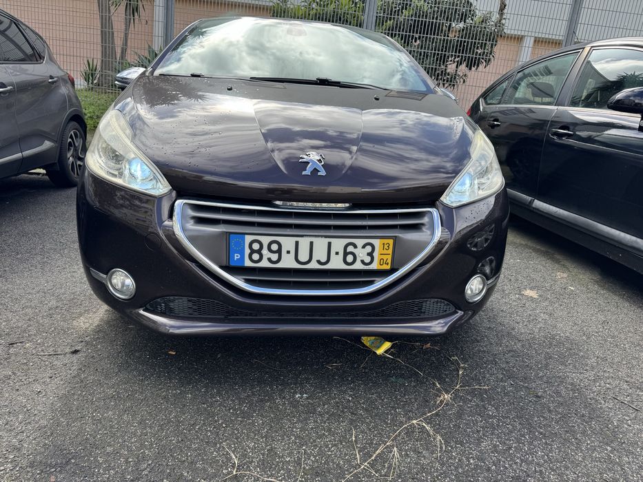 Peugeot 208 e-hdi 1.600 115cv