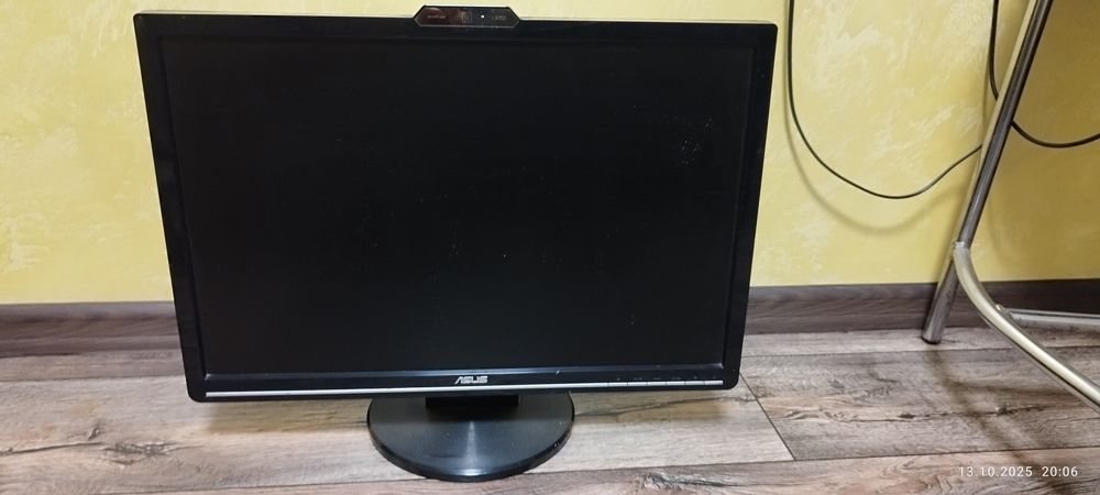 Монитор ASUS 22 дюйма