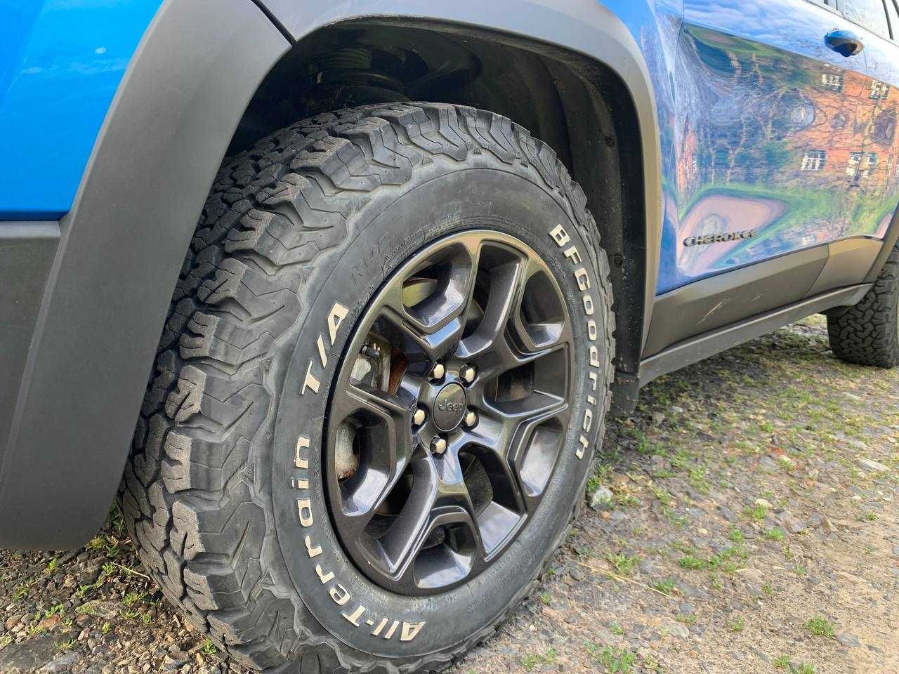 Jeep Cherokee trailhawk 2019
