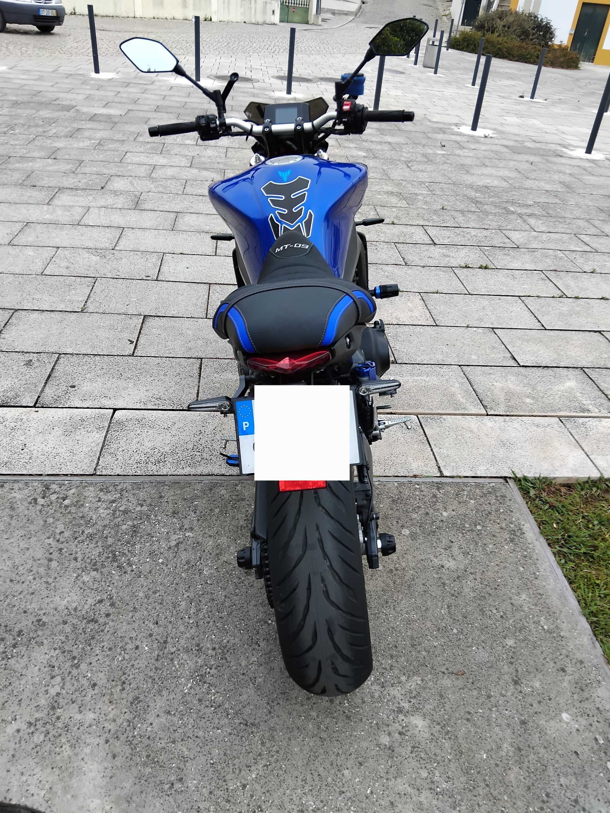 Yamaha MT 09 como nova