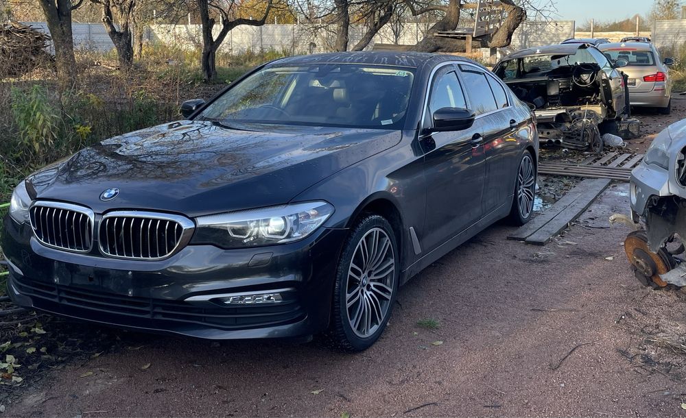 Разборка BMW X6 E71 n54  BMW G30 530xd  капот двері крило