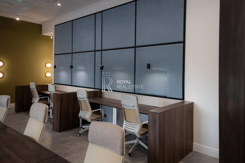 Оренда Офіс 155 м.кв вул. Хмельницького Богдана Центр Сучасний ремонт