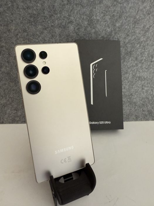 Samsung S25 Ultra 512GB Titanium Gray 18 ciclos (Aceito retomas)