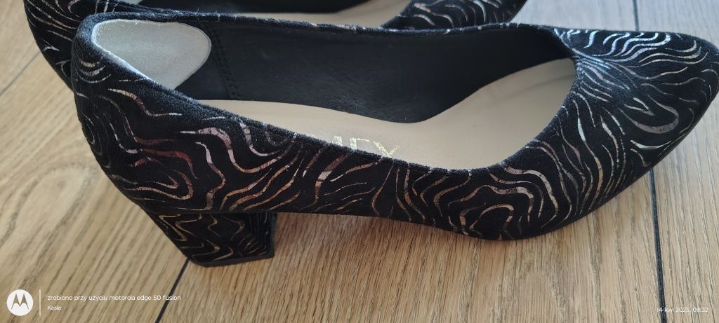 Buty czarne wiosenne