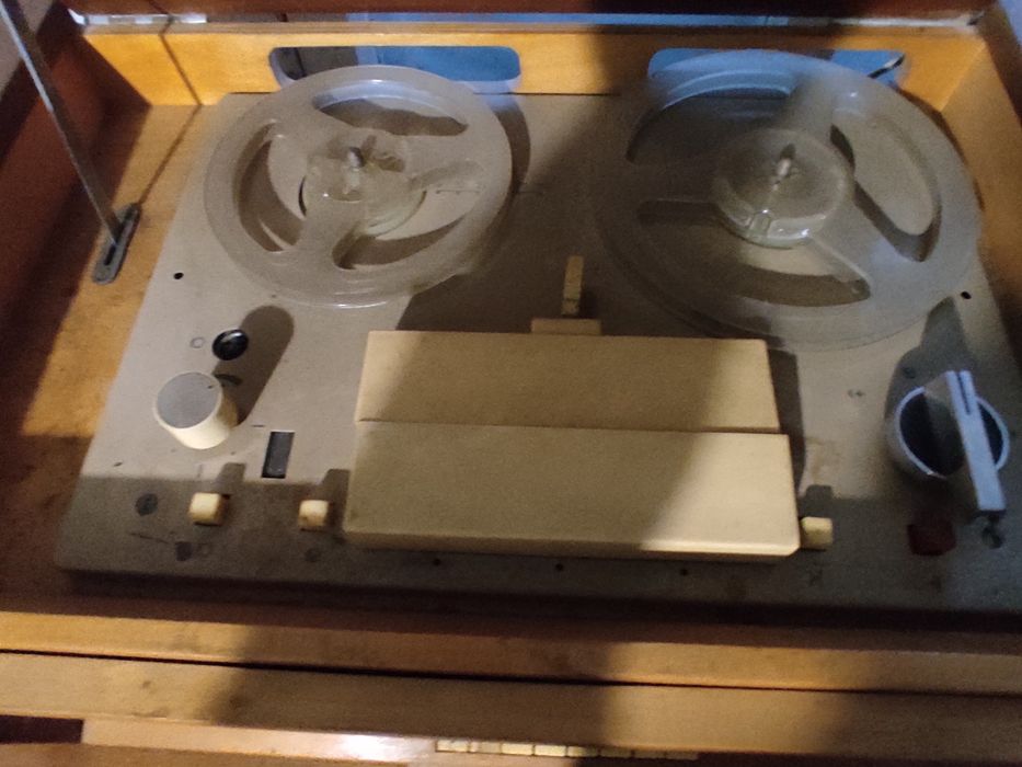 Minija-4 Катушечная магнитола