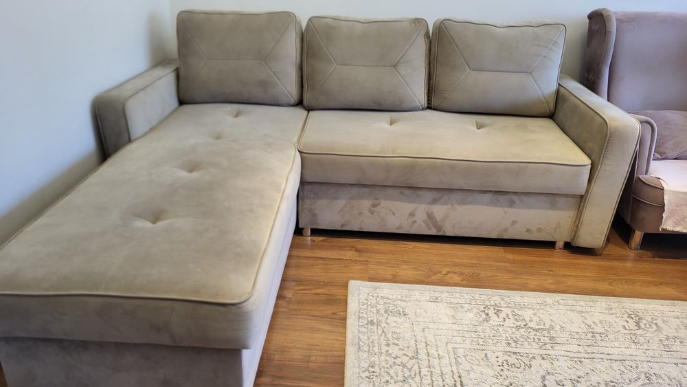 Narożnik z funkcją spania , 2 pojemniki