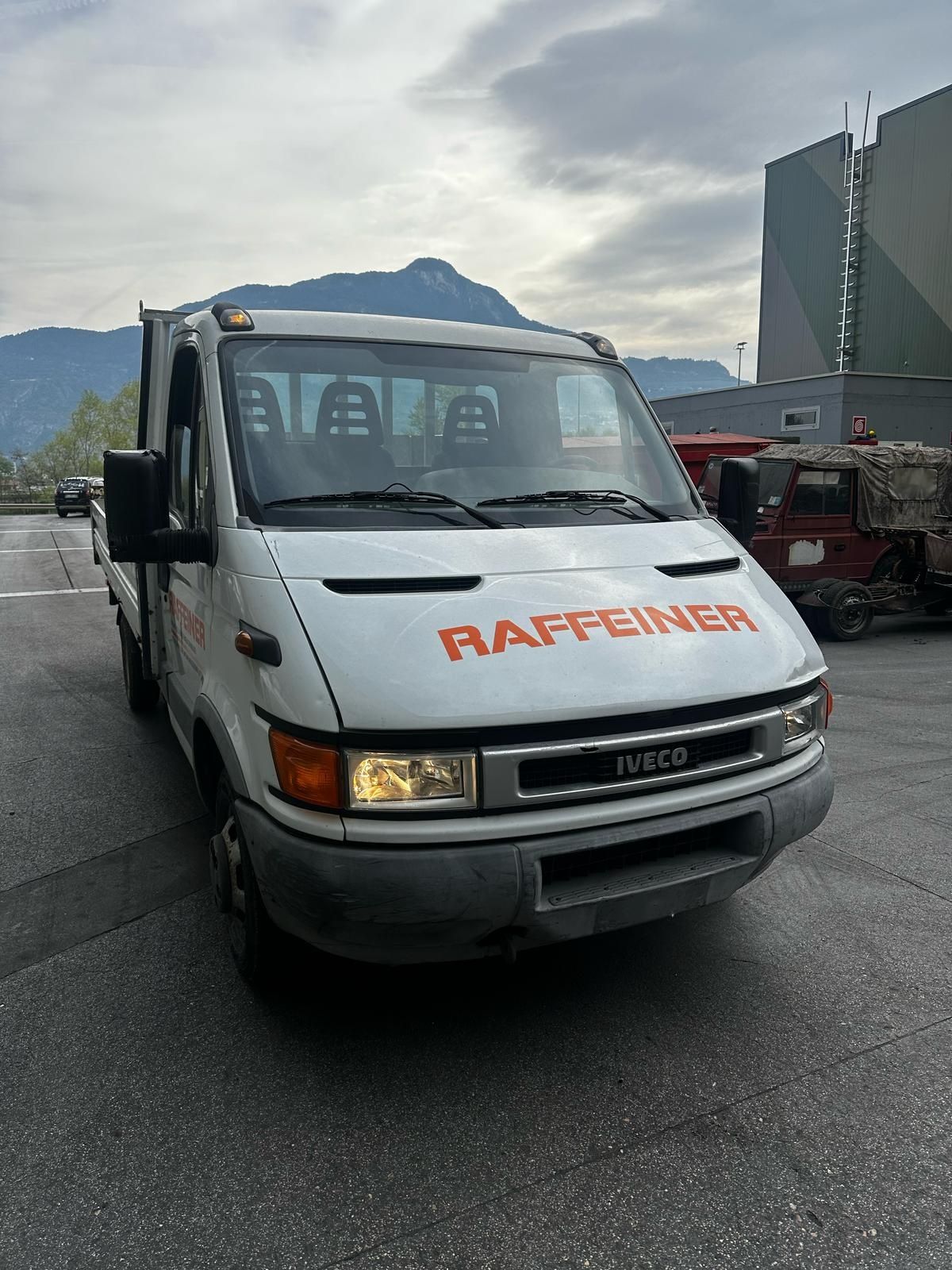 Двигун мотор міст коробка  f1ae0481b від iveco daily iii 3 35s12 2.3 h