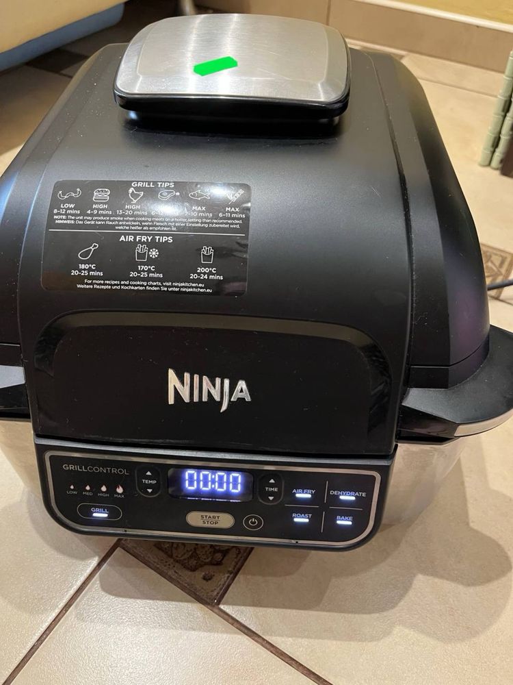 Аерогриль Ninja AG301EU