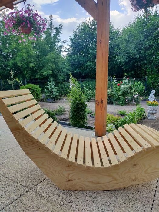Leżak drewniany ogrodowy