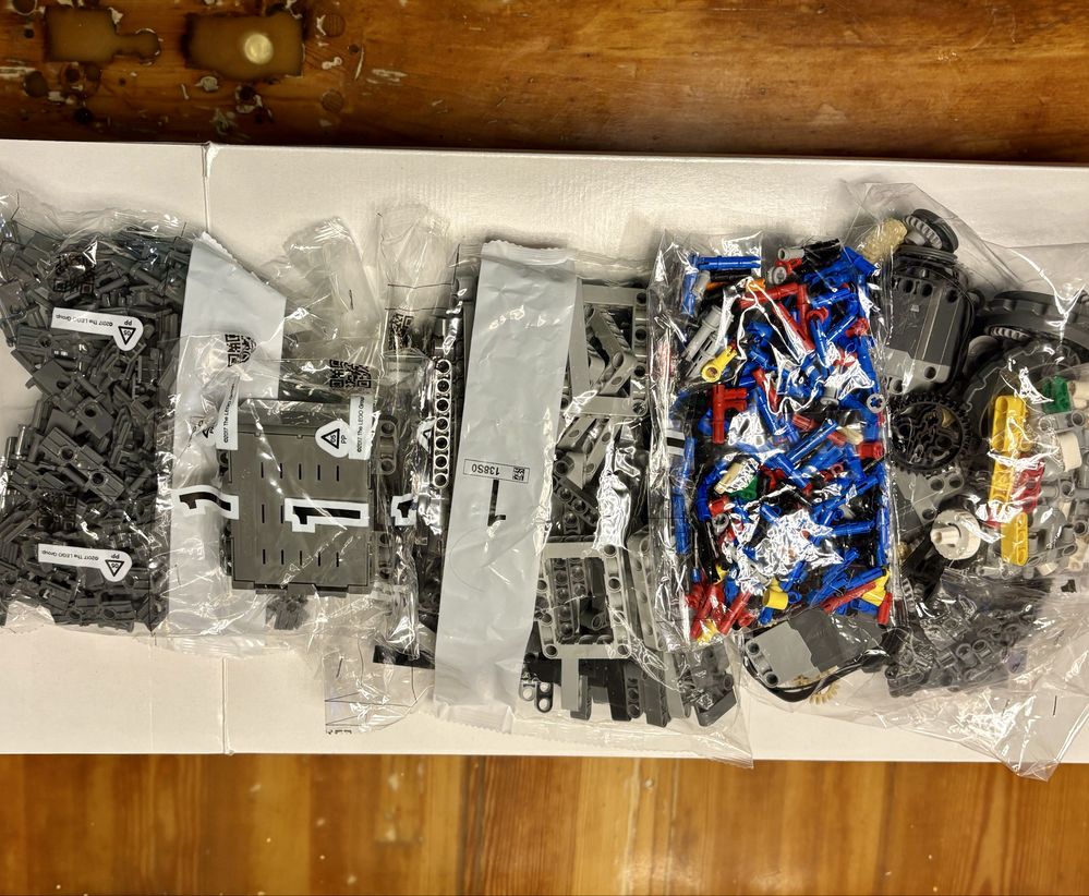 Dla KS !LEGO Technic, klocki Koparka Liebherr R 9800, 42100