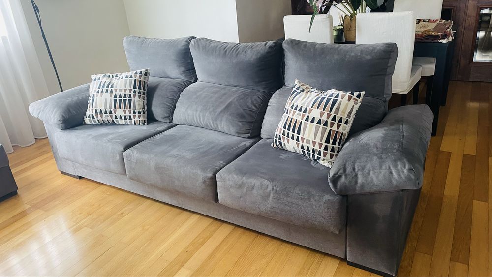 Sofá 3 lugares com chaise longue