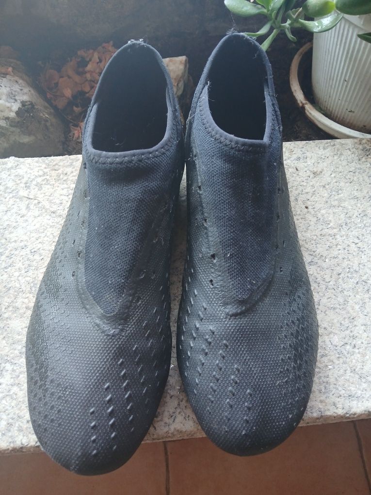 Adidas predator pretas n. 42