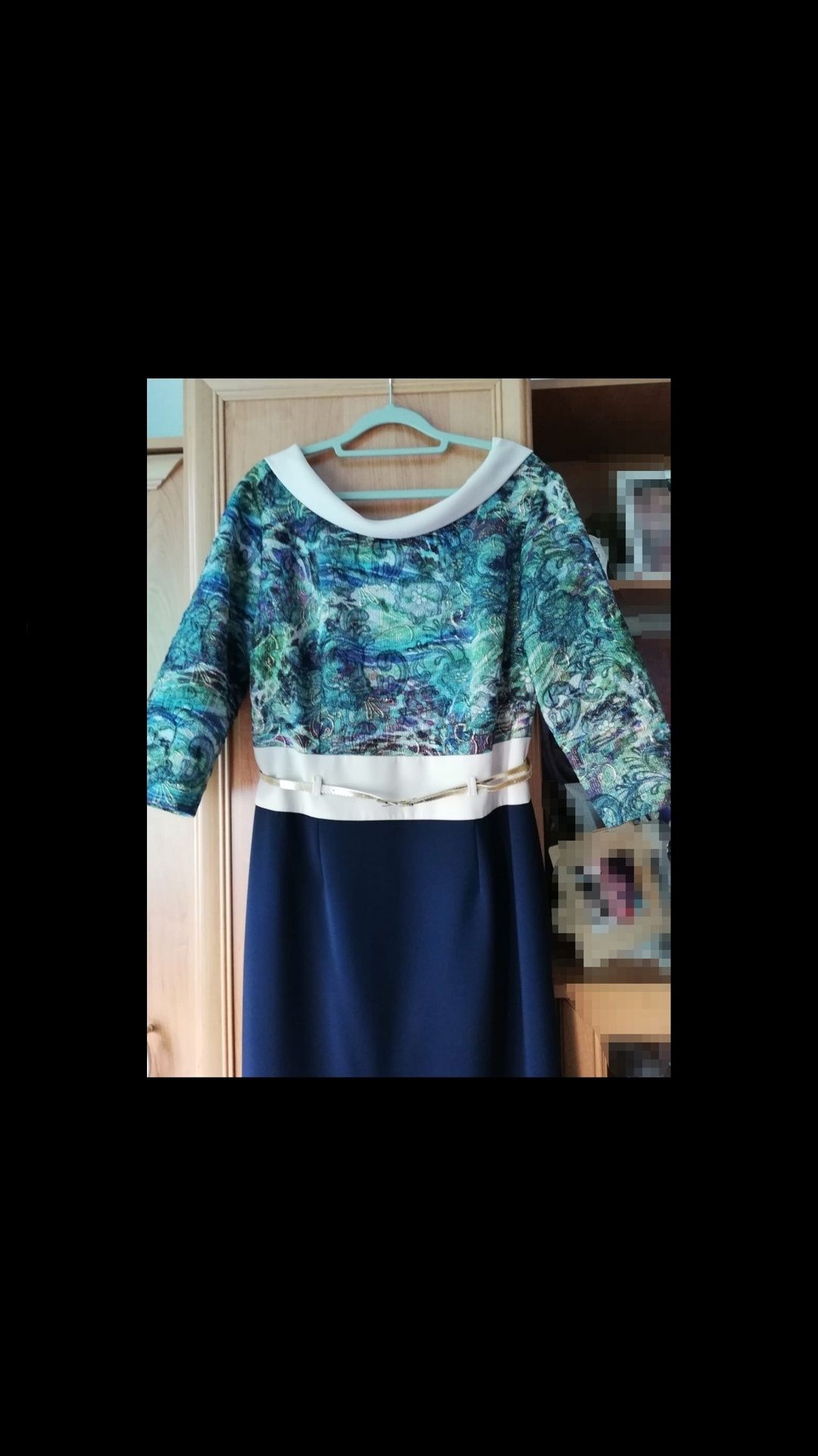 Elegancka sukienka w rozmiarze L