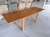 Mesa extensível  com 120x80, Aberta 220x80