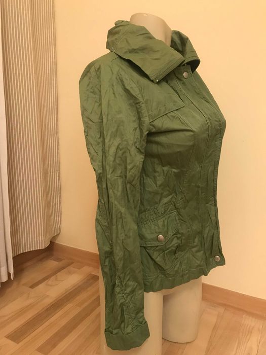 cienka kurteczka/wiatrówka Solar