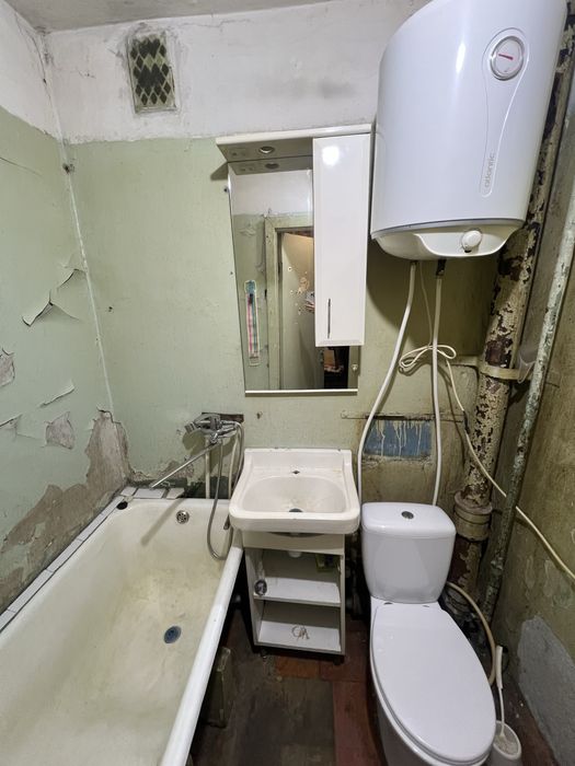 Здається 1 кім квартира на 101 м-районі