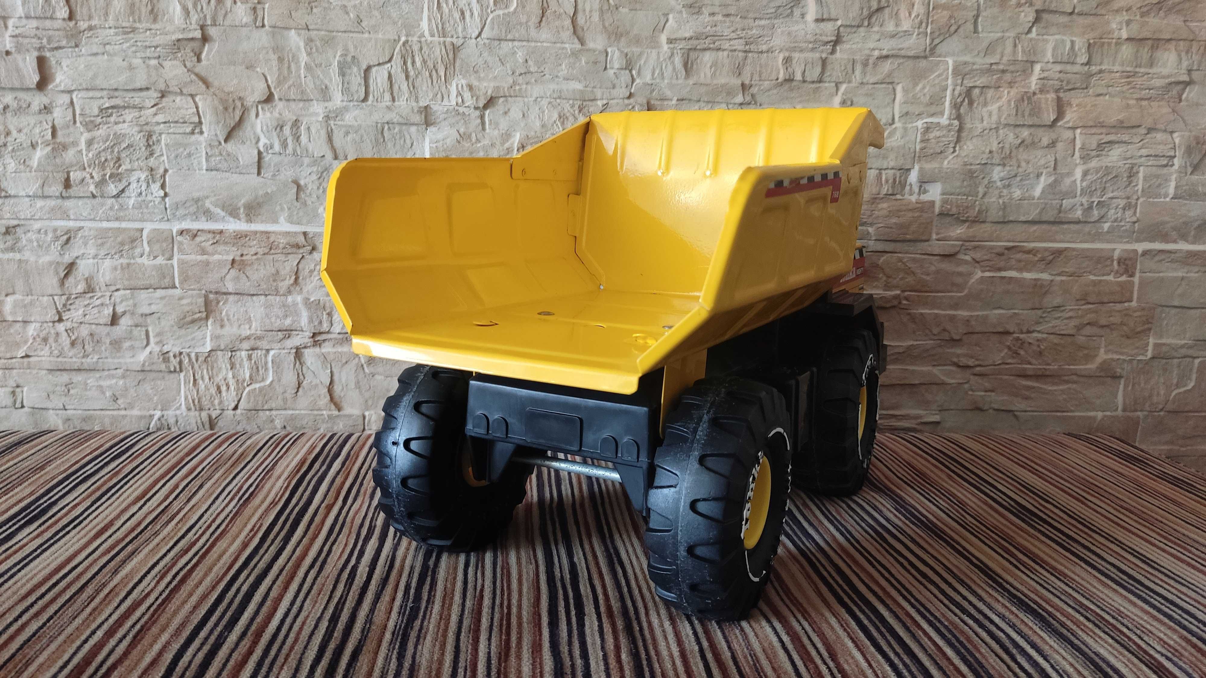 Tonka Steel Mighty Dump Truck