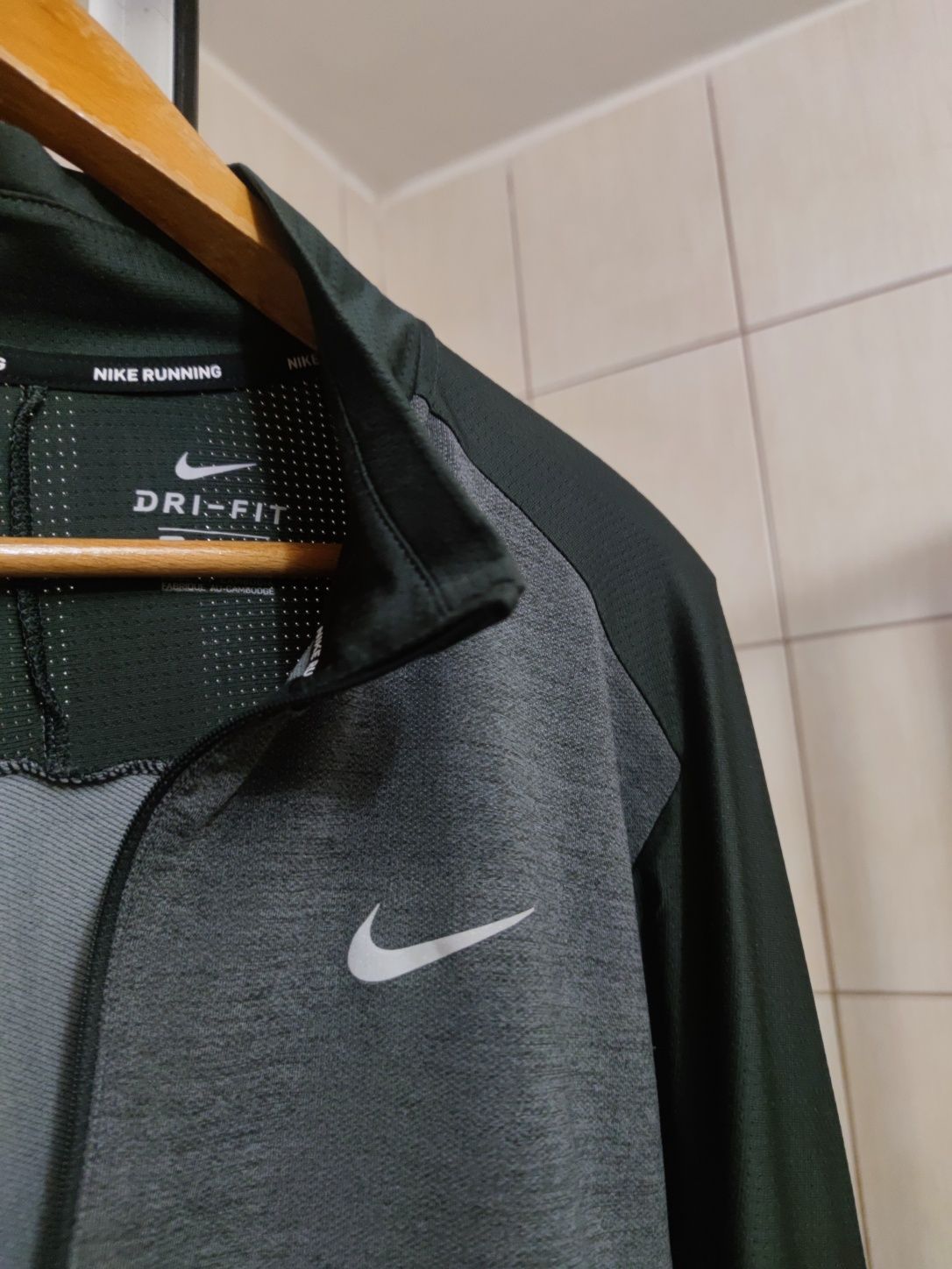 bluza sportowa XL Nike element 2.0 do biegania running hoodie kangurka