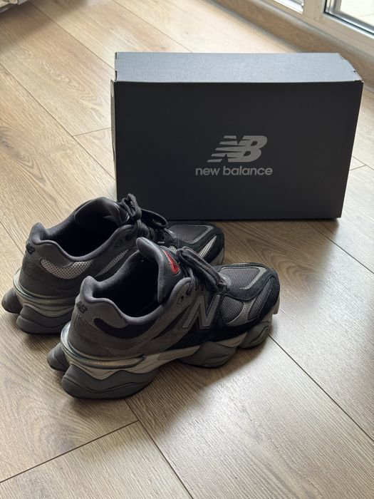 New Balance 9060