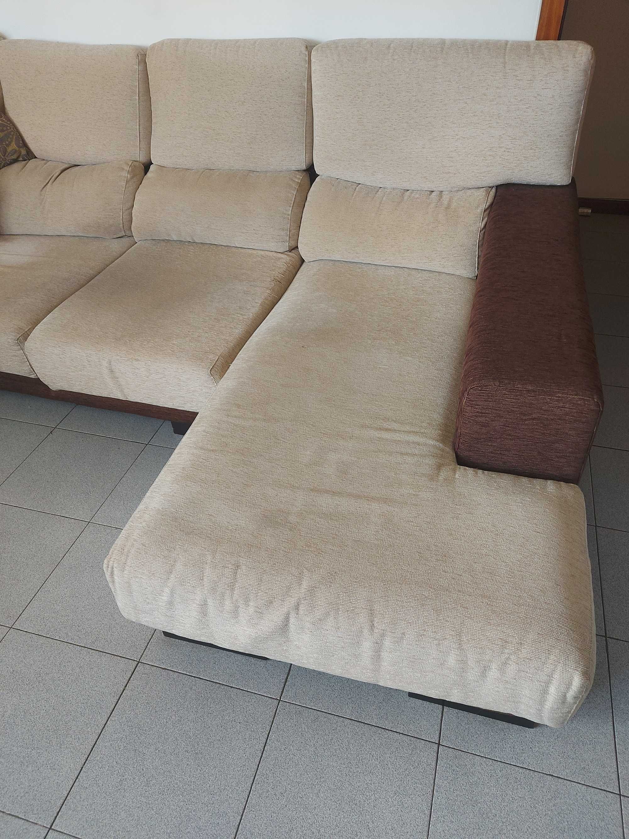 Sofá c/chaise longue