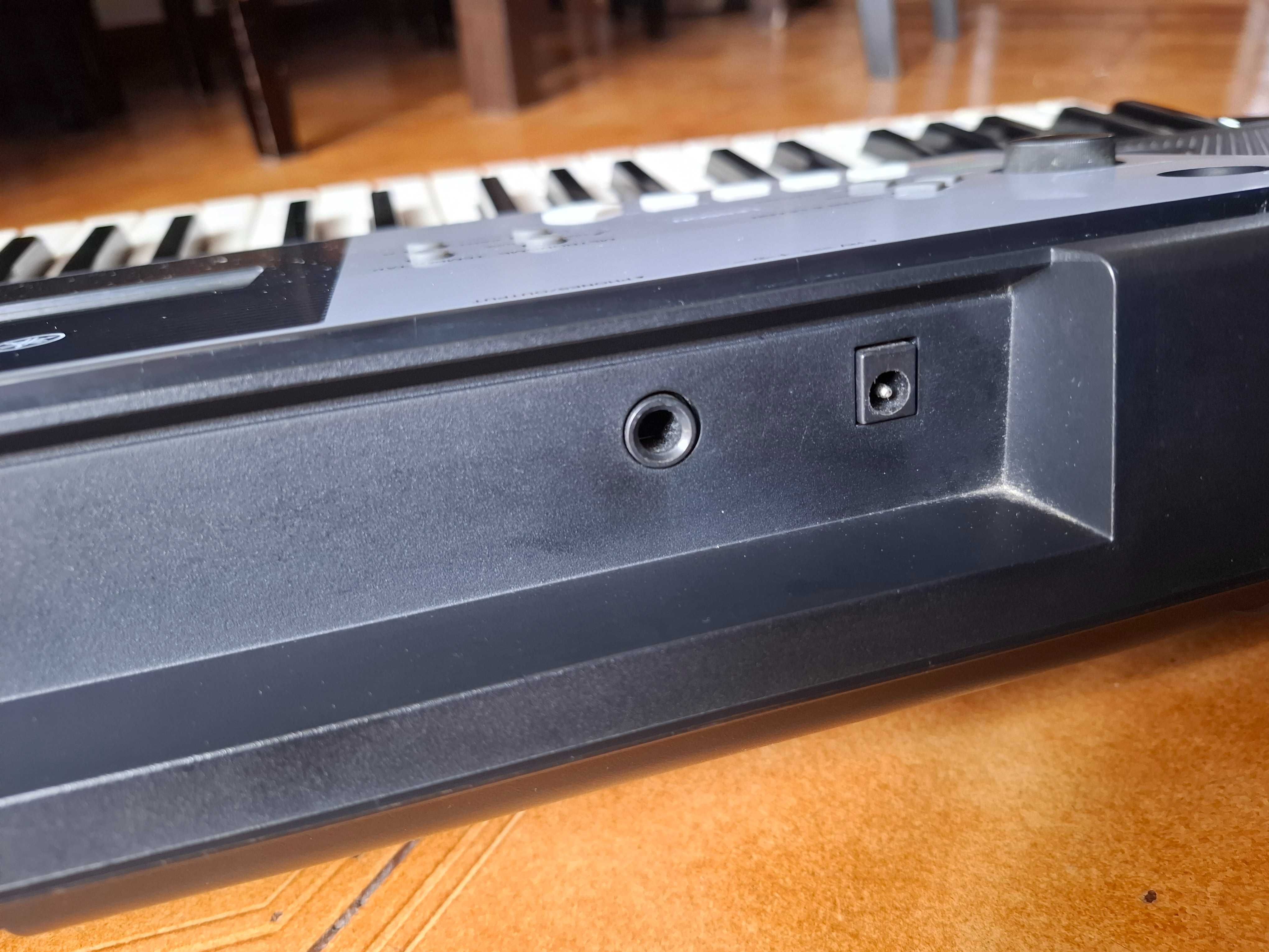 Teclado Yamaha em muito bom estado