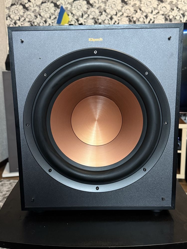 Сабвуфер Klipsch R-120SW