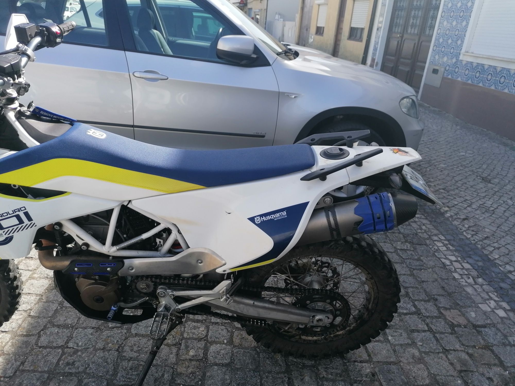Husqvarna muitos extras