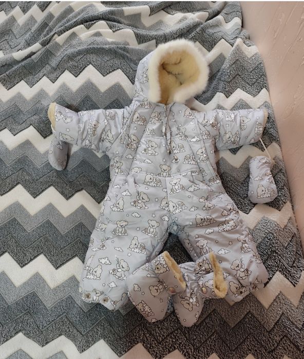 Ніжний теплющий зимовий комбінезон