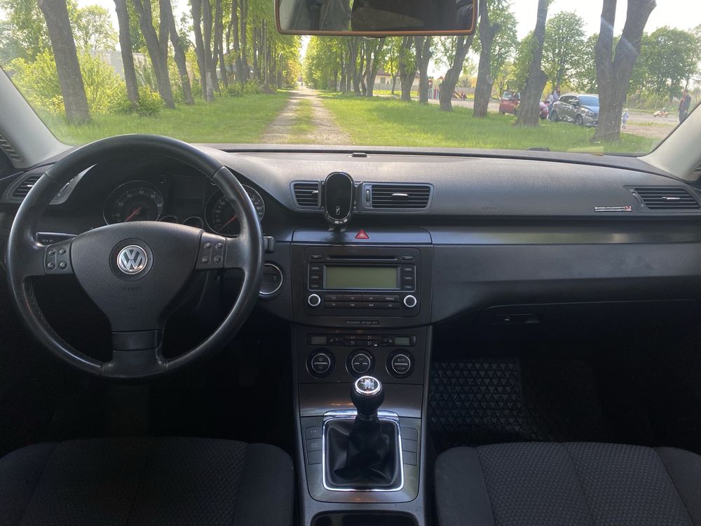 Volkswagen Passat B6 2005