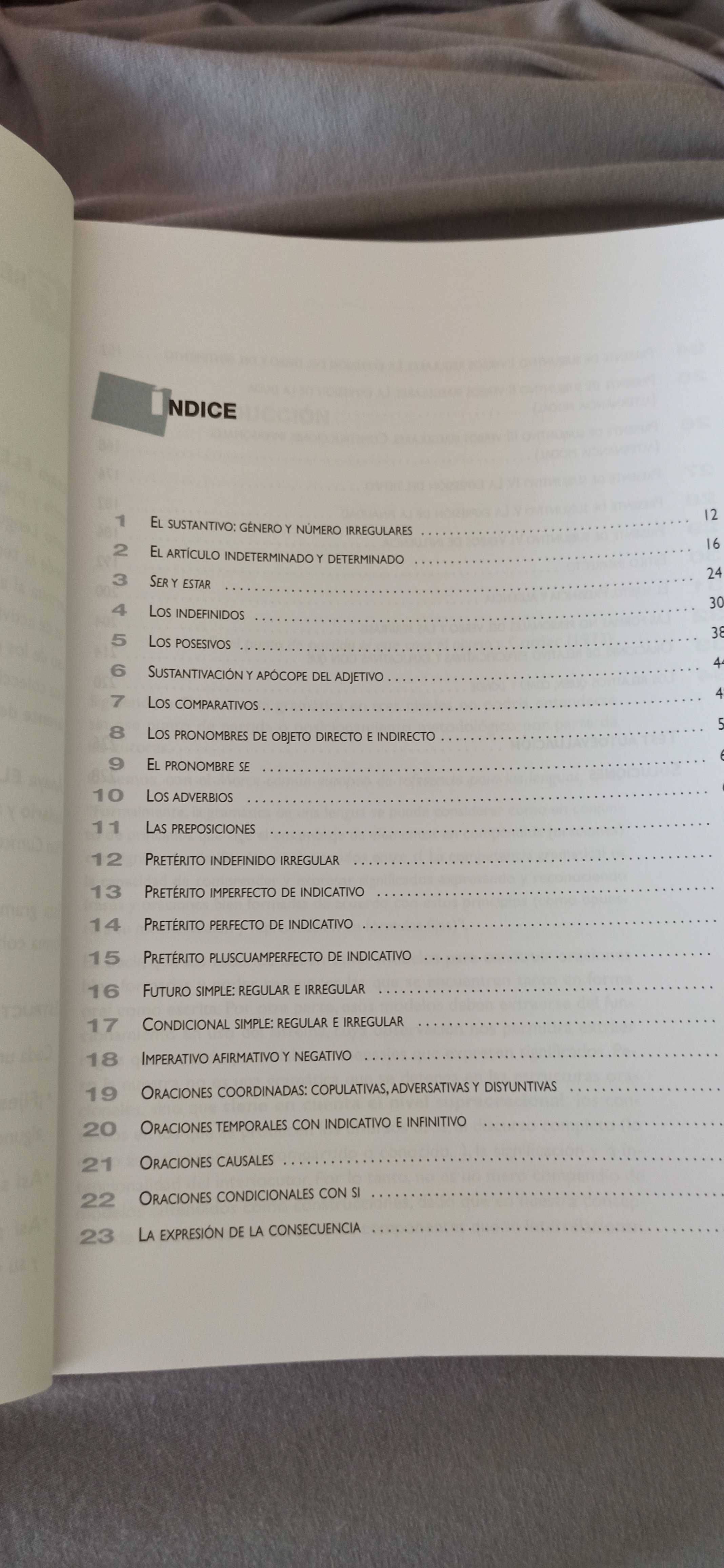 en Gramática - exercícios de espanhol