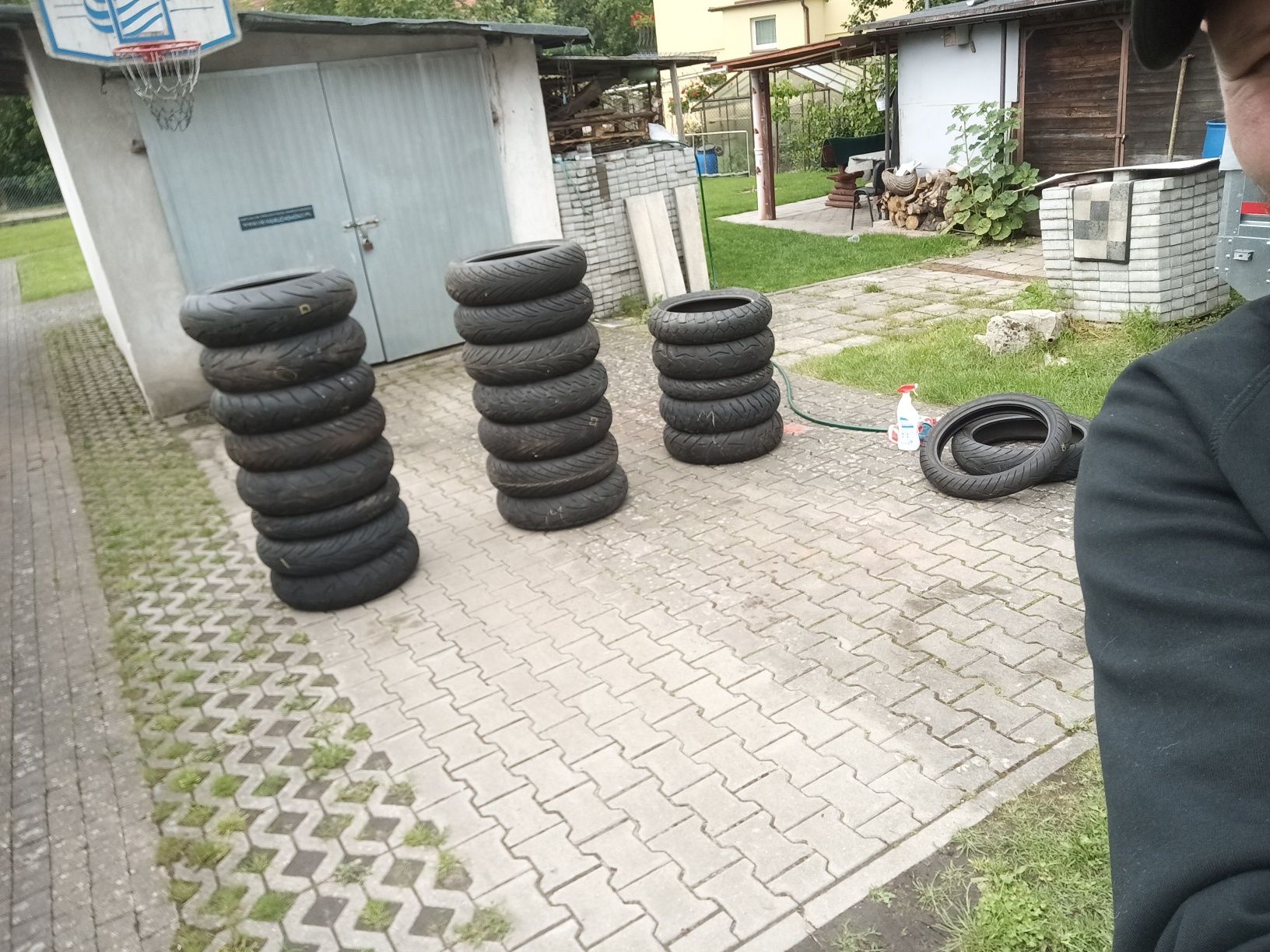 Opony motocyklowe, różne