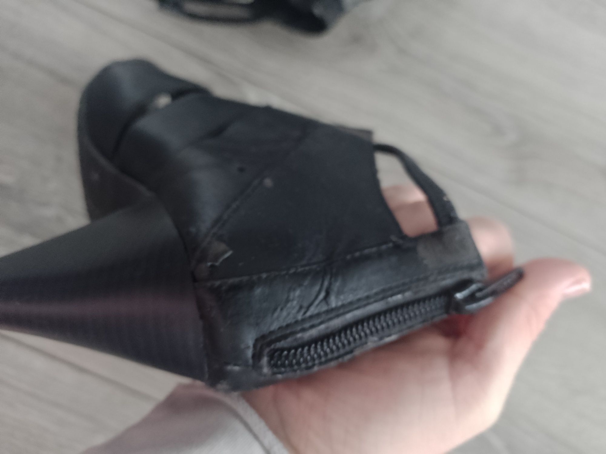 Buty damskie na obcasie roz 37