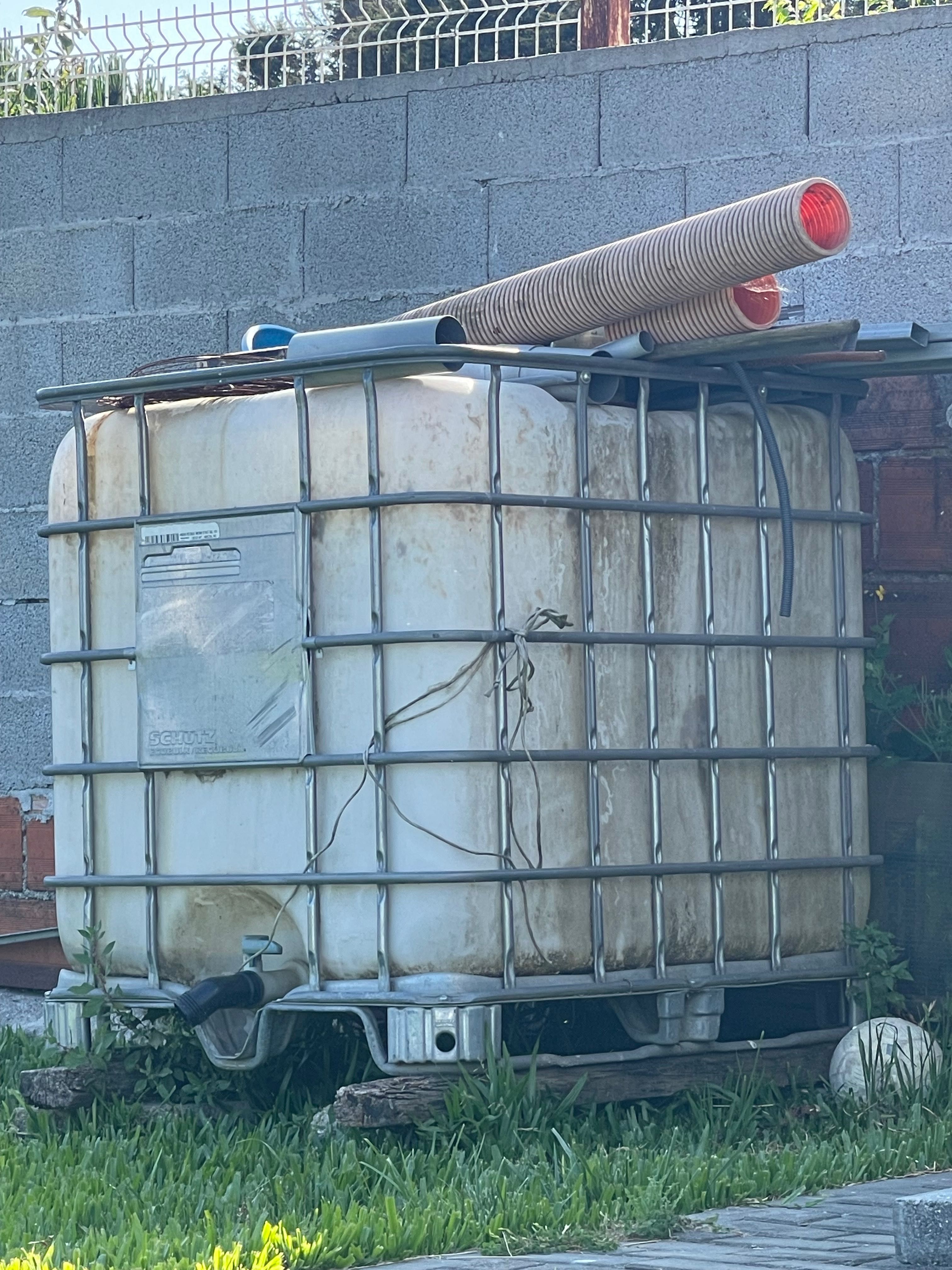 Contentor depósito água 1000 litros