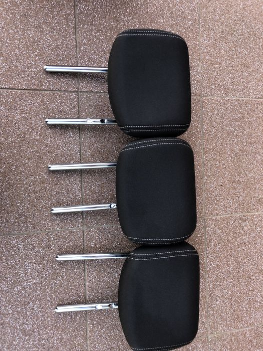 Підголівник Renault Megane 3