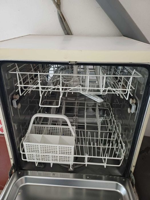 Máquina de Lavar loiça