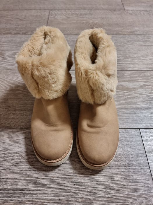 Чоботи жіночі, дитячі Zara зимові 35р
