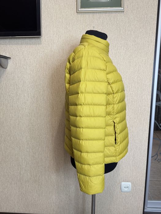 ультратонка пухова куртка , пуховик на блискавці Marks&Spencer