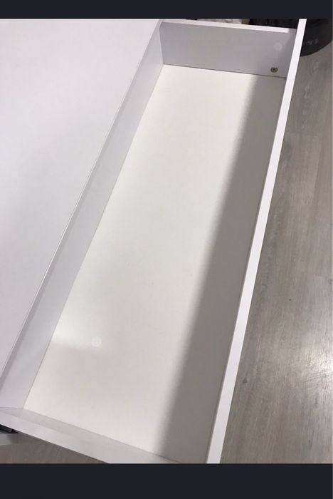 Комод, стелаж , шкаф