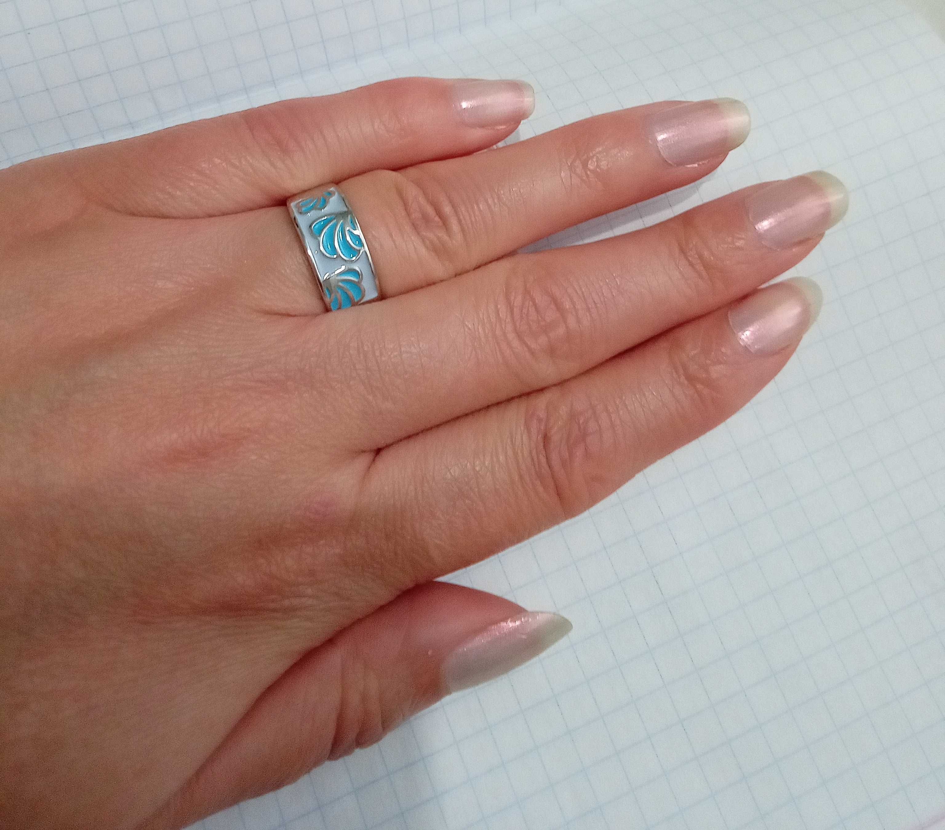 Кольцо колечко перстень эмаль, серебро - 925 проба..