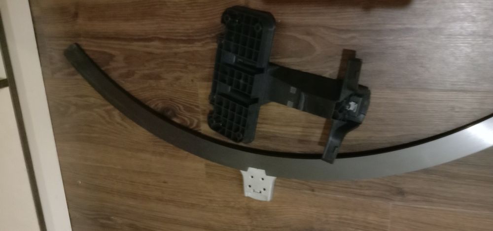 Подставка под телевизор