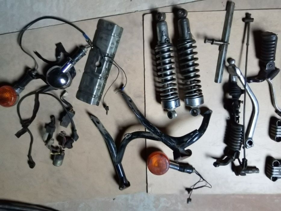 Yamaha Maxim 550 Silnik w częściach