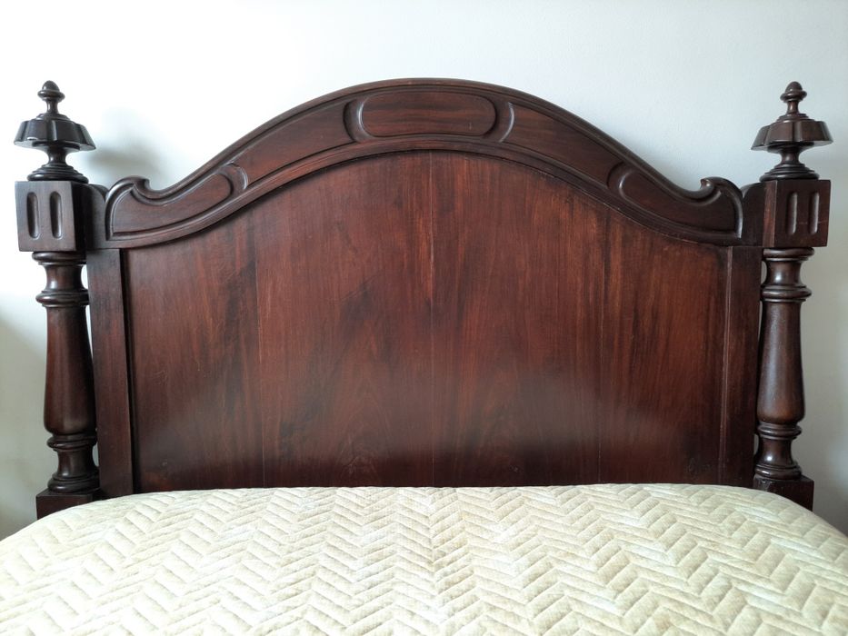 Mobília quarto centenária