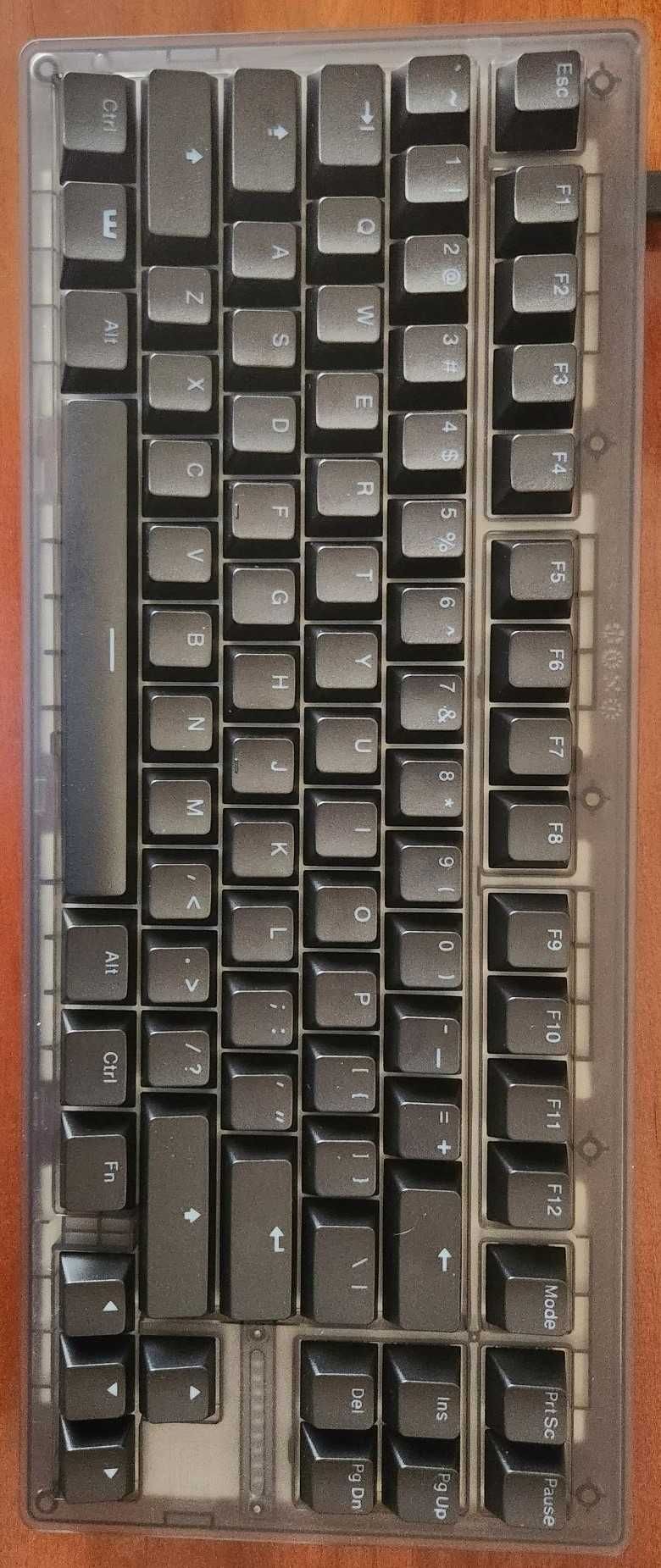 Teclado Wooting 80HE cor preta, novo e sem uso