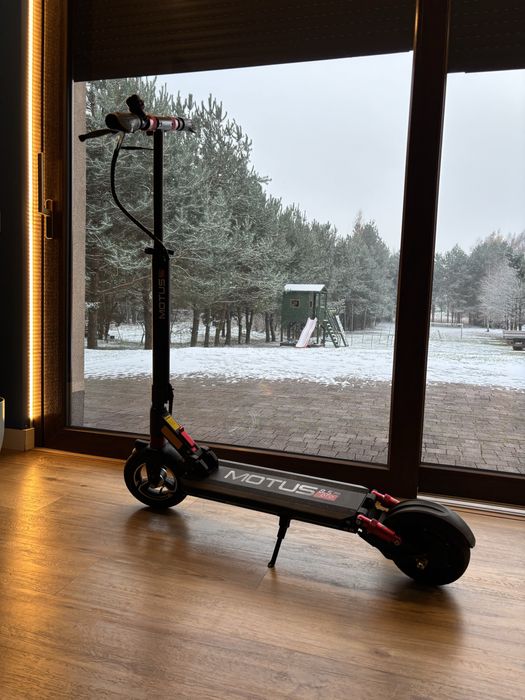 hulajnoga elektryczna motus 8.5 lite pro