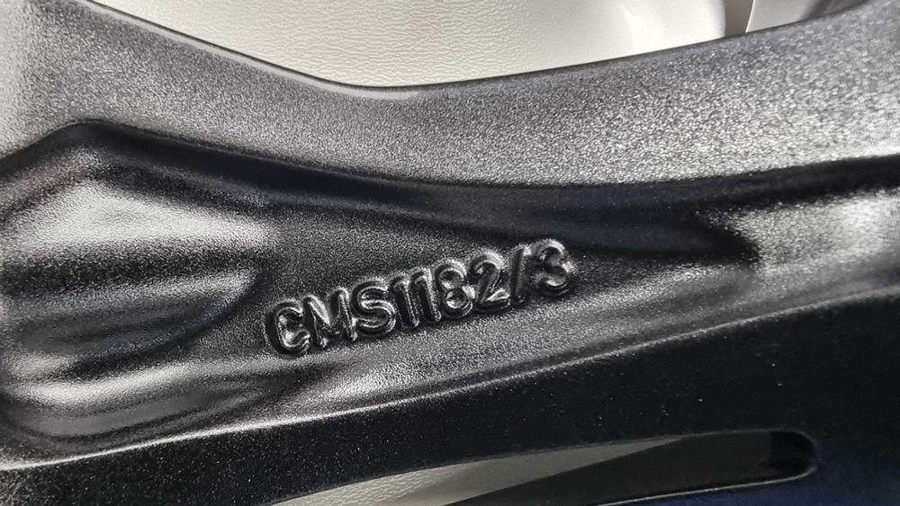 NOWE alufelgi RENAULT 16" 5x114,3 TRAFIC ( JL ; L ) od 2014.07 -->