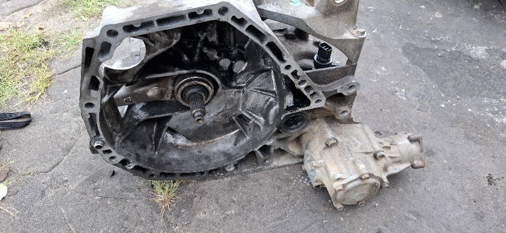 Skrzynia biegów crv honda cr-v 2.0 b20z1 4x4 sbxm przekładnia kątowa
